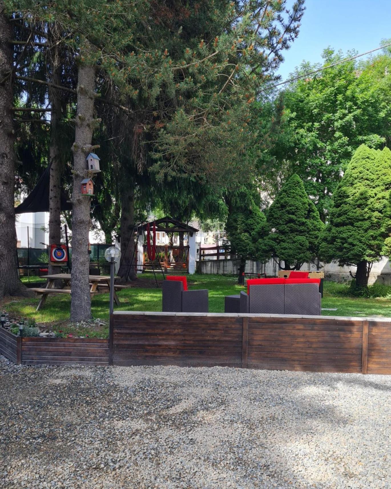 Pensione Bianca Bed & Breakfast *
